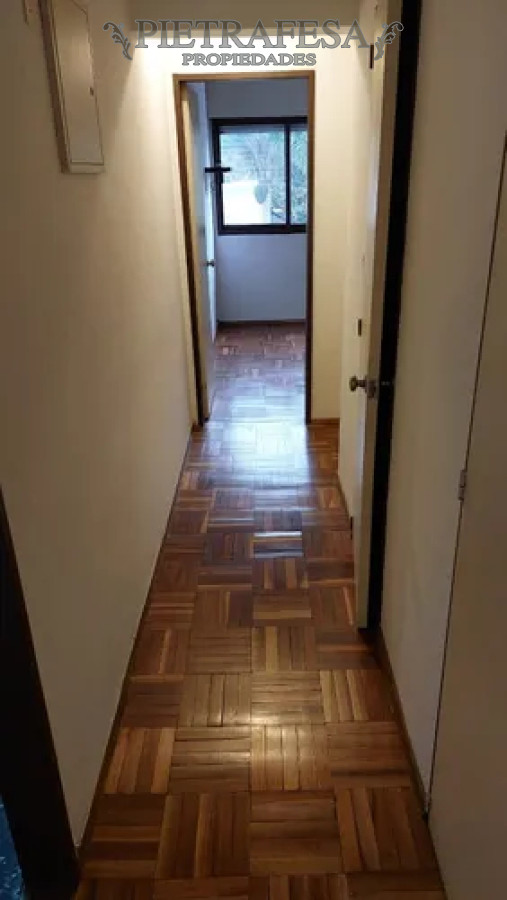 Apartamento ID.13902 - Apartamento en alquiler, 2 dormitorios, 1 baño, terraza lavadero. Pocitos.