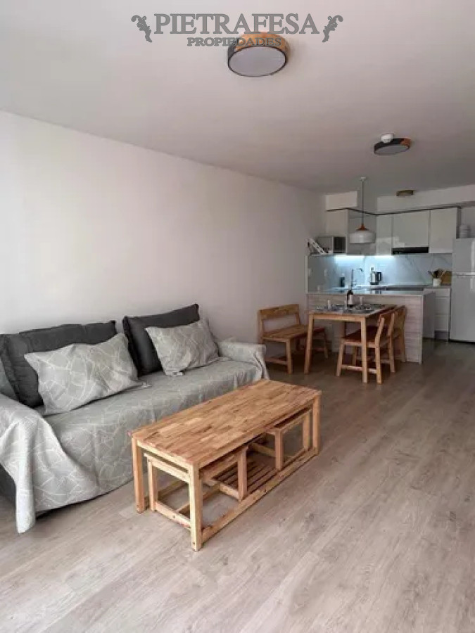 Apartamento ID.13445 - Apartamento en alquiler, 1dormitorio, 1baño, amueblado. Cordón.