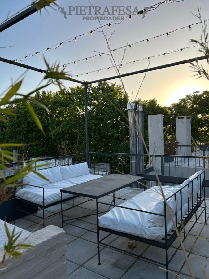 Apartamento ID.15087 - Apartamento en venta, 2 dormitorios, 1 baño, terraza con parrillero. Palermo.