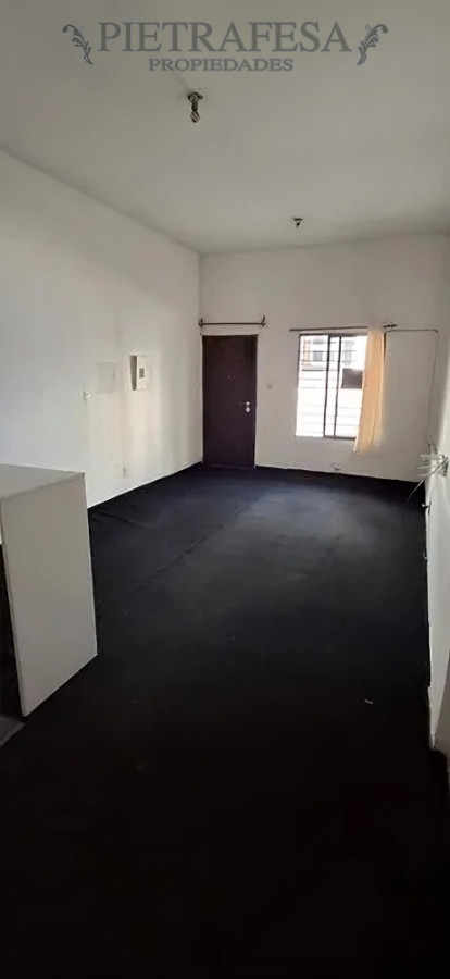 Apartamento ID.13924 - Apartamento en alquiler, 2 dormitorios, 1 baño. Centro.
