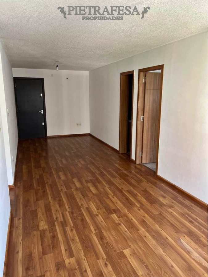 Apartamento ID.6524 - Apartamento en venta con renta 2 dormitorios, 2 baños y garaje-Eduardo Acevedo-Cordón