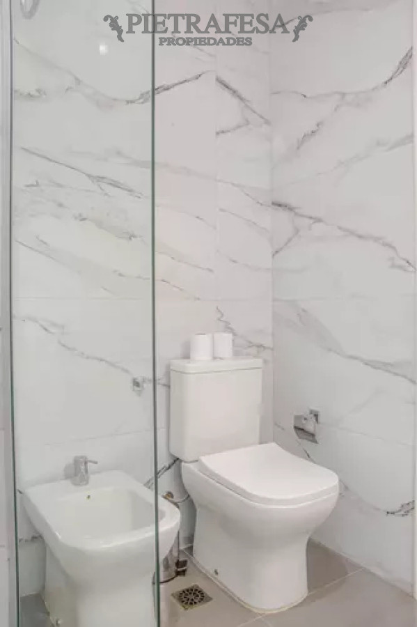 Apartamento ID.12431 - Apartamento en alquiler, 3dormitorios, 2baños, terraza, garaje, amueblado. Malvin.