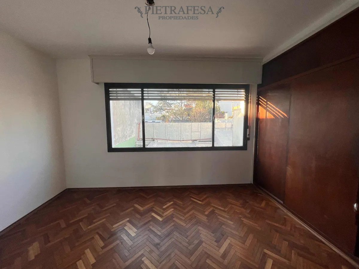 Apartamento ID.13942 - Apto en alquiler 2 dormitorios, 1 baño y terraza- Parque Batlle
