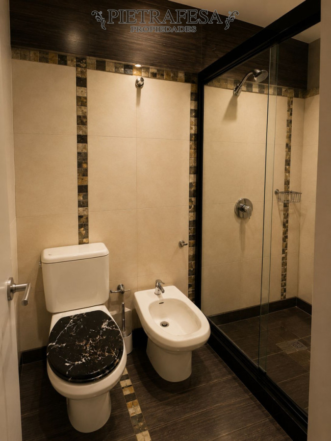 Apartamento ID.14958 - Apartamento en Venta, 2 dormitorios, 1 baño, balcon, azotea. Aguada.