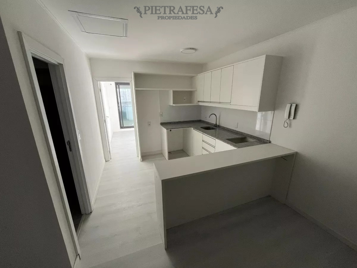 Apartamento ID.10201 - Apto en renta con renta 1 dormitorio, 1 baño-Goes