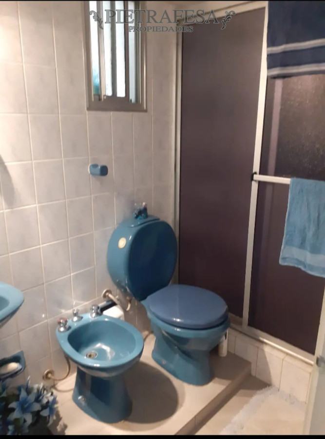 Apartamento ID.4860 - Apartamento en venta, 2 dormitorios, 1 baño, cochera, Cno Carrasco, Complejo Vicman, Malvin Norte.