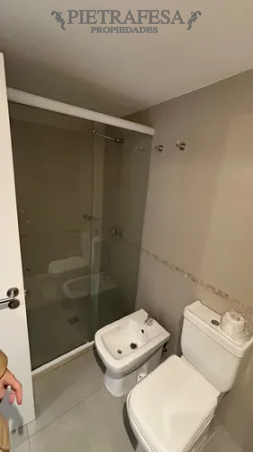 Apartamento ID.13909 - Apartamento en alquiler, 1 dormitorio, 1 baño, terraza con parrillero. Malvin.