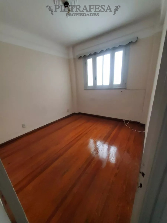 Apartamento ID.7688 - Apartamento en venta 3 dormitorios, 2 baños- 18 de Julio-Centro