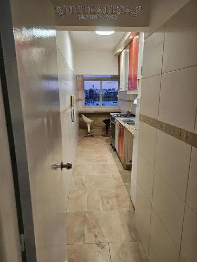 Apartamento ID.14958 - Apartamento en Venta, 2 dormitorios, 1 baño, balcon, azotea. Aguada.