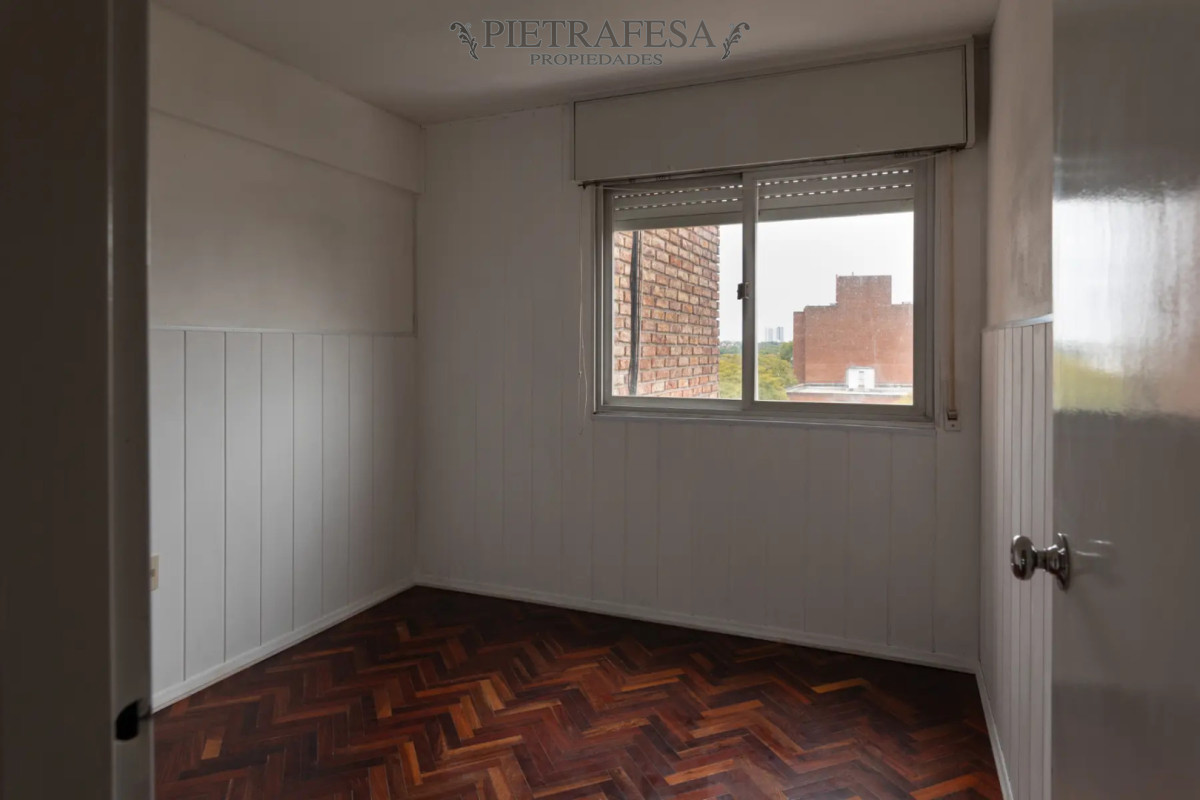 Apartamento ID.15435 - Apartamento en venta, 2 dormitorios, 1 baño, terraza lavadero. Aguada.