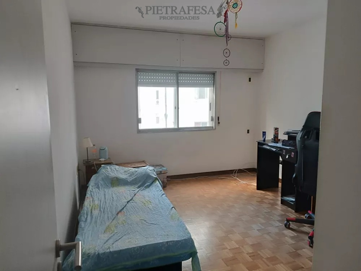 Apartamento ID.13197 - Apto en venta 3 dormitorios, 3 baños, gje-Punta Carretas