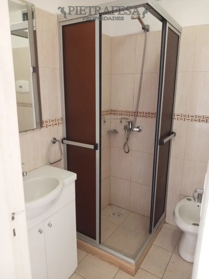 Apartamento ID.13934 - Apto en alquiler 2 dormitorios, 1 baño-Prado 
