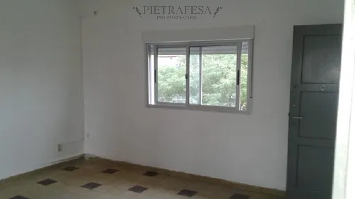 Apartamento ID.13941 - Apto en alquiler 2 dormitorios, 1 baño-Maroñas