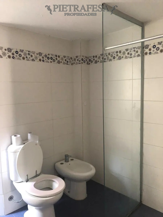 Apartamento ID.6968 - Apartamento en venta 4 dormitorios, 2 baños y balcón- Florida-Centro