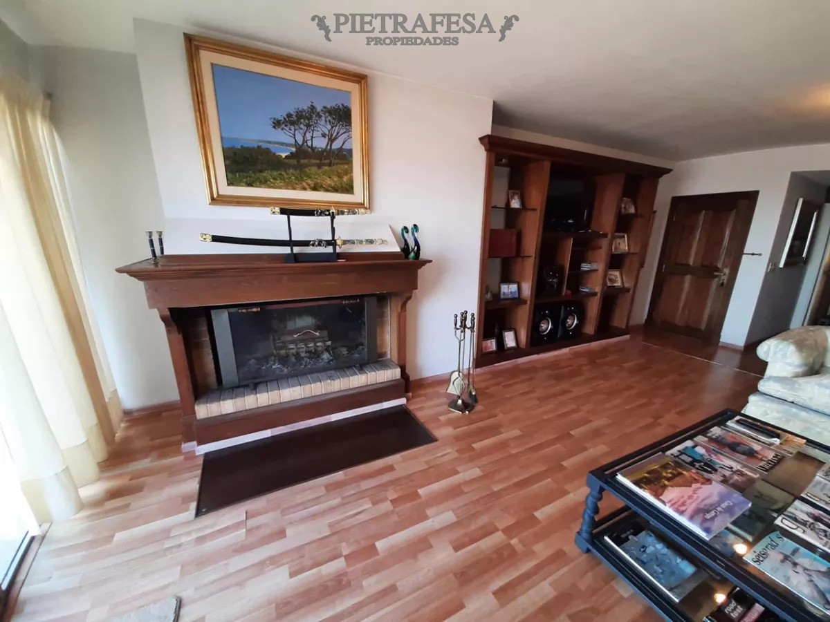 Apartamento ID.7176 - Apartamento en venta, nuda propiedad, 2 dormitorios, 3 baños y garaje-Juan De León -Buceo