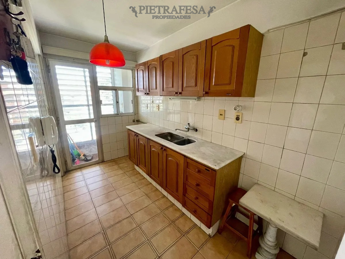 Apartamento ID.13510 - Apto en venta 2 dormitorios, 2 baños, gje-Pocitos