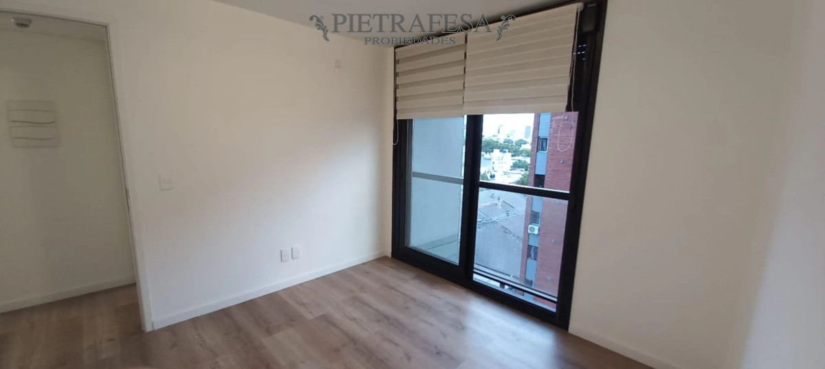 Apartamento ID.15013 - Apartamento en venta, 2 dormitorios, 1 baño, terraza. Centro.