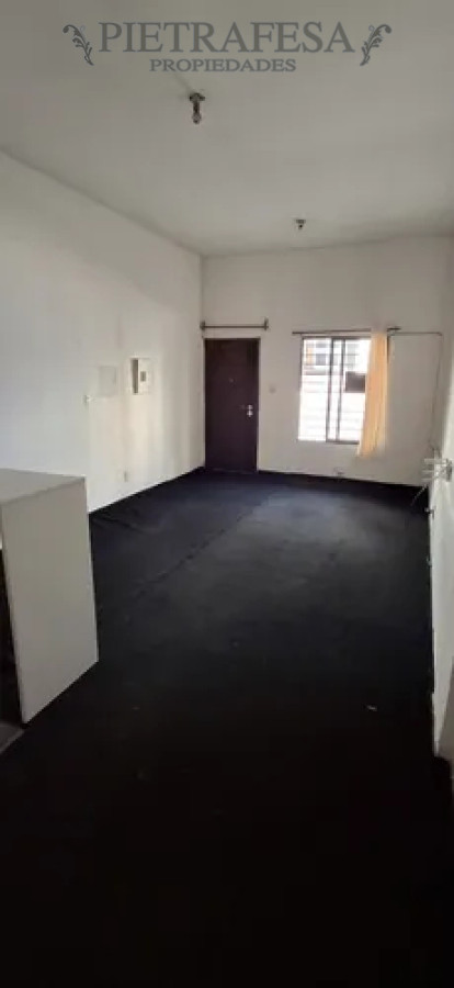 Apartamento ID.13924 - Apartamento en alquiler, 2 dormitorios, 1 baño. Centro.