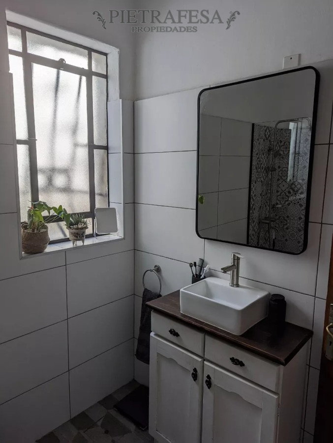 Apartamento ID.9387 - PH en venta 2 dormitorios, 1 baño, cochera-Bella Vista