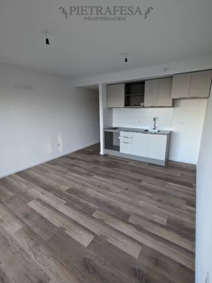 Apartamento ID.9586 - Apartamento en alquiler, monoambiente, 1baño. Cordón.