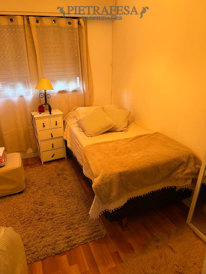 Apartamento ID.13188 - Apartamento en alquiler, 2dormitorios, 1baño, terraza. Pocitos.