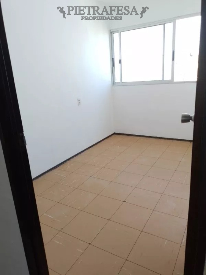 Apartamento ID.7821 - Apartamento en venta 3 dormitorios, 1 baño- Euskal Erria 92- Malvin Norte