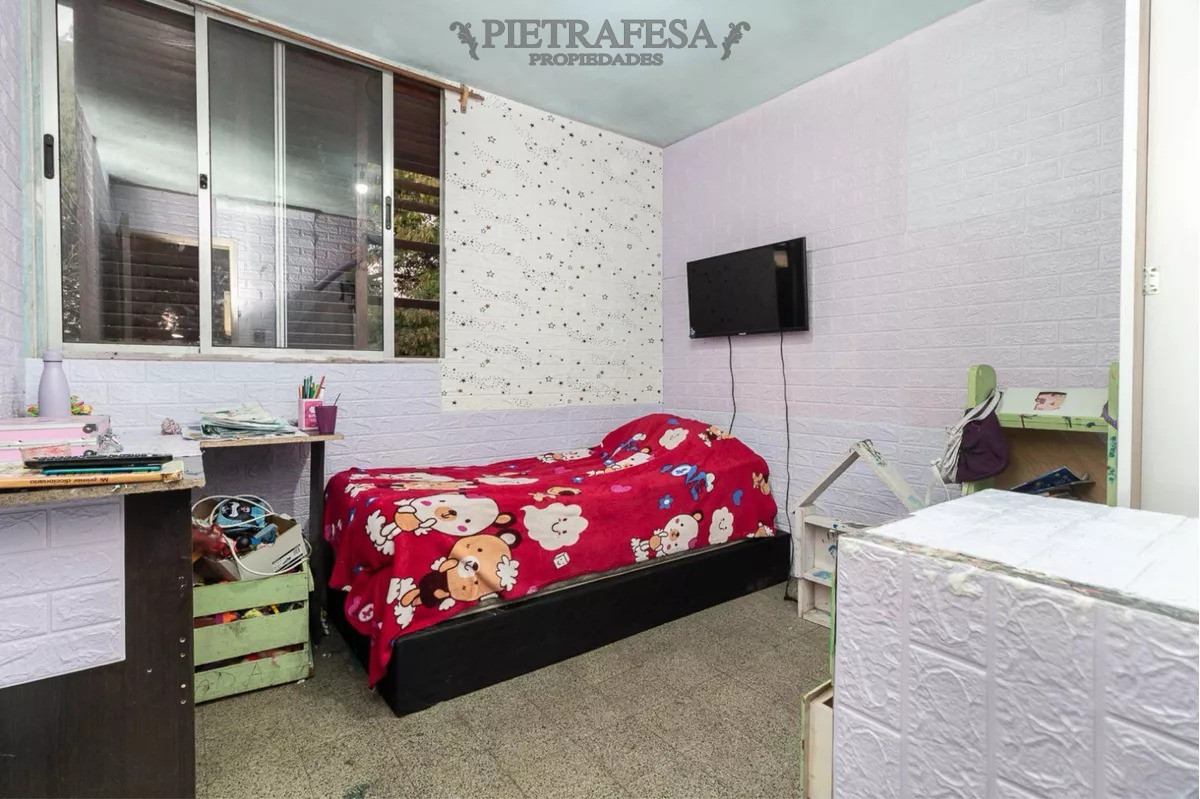 Apartamento ID.9799 - Apto en venta 3 dormitorios, 1 baño- Mercado Modelo
