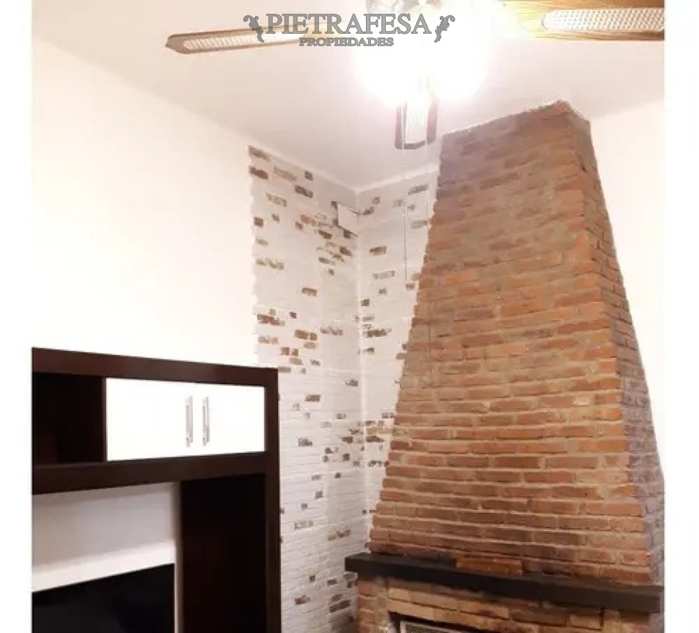 Apartamento ID.4905 - Apartamento en venta 3 dormitorios, 1 baño y terraza con parrillero- 14 de Julio- Pocitos