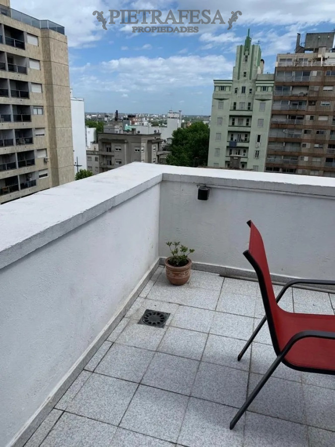 Apartamento ID.3143 - Penthouse en venta con renta 1 dormitorio, 1 baño y terraza- Cnel. Brandzen-Tres Cruces 