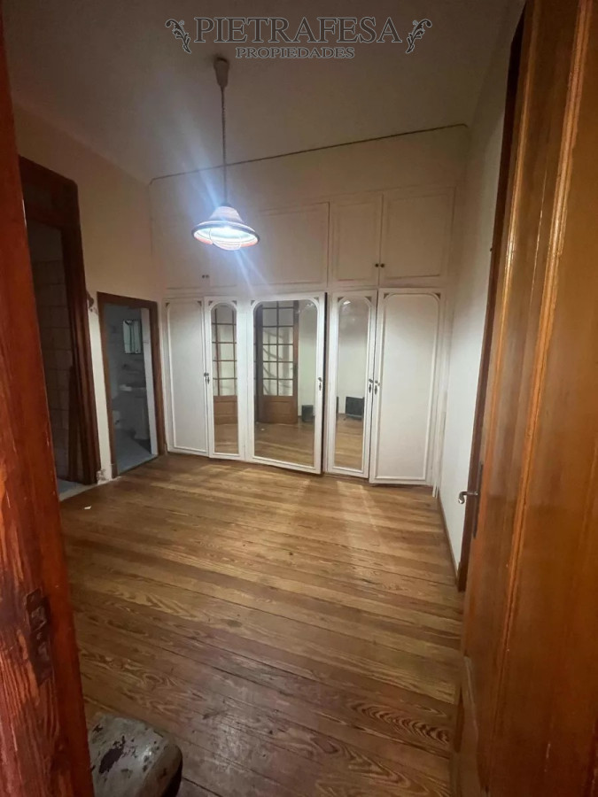 Apartamento ID.12083 - Apto en venta 3 dormitorios, 1 baño-Centro 