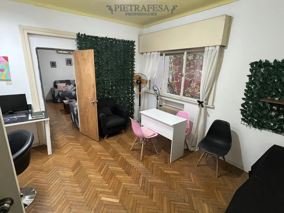 Apartamento ID.13868 - Apartamento en Venta - 4 Dormitorios - 2 Baños - Balcón y Terraza - Centro