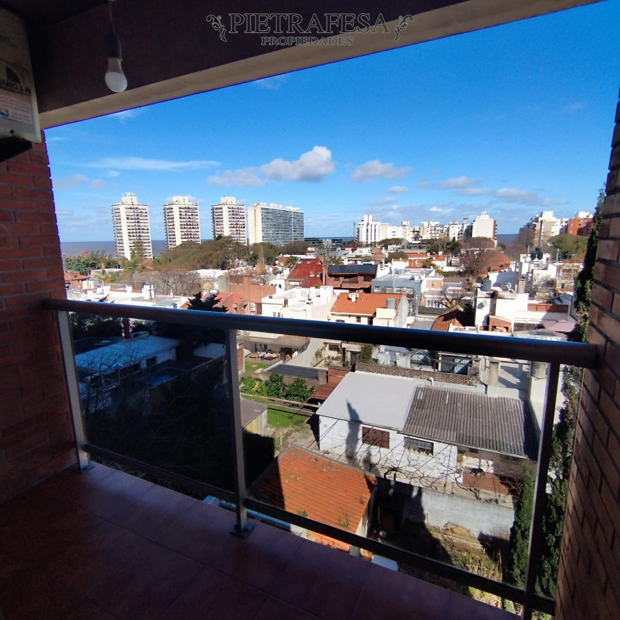Apartamento ID.14628 - Monoambiente en alquiler con divisiones y terraza