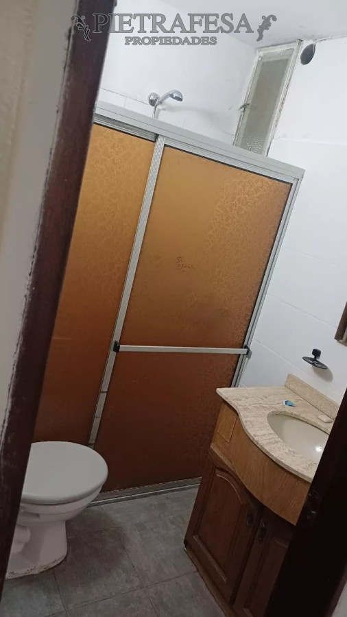 Apartamento ID.11775 - Apto en venta 3 dormitorios, 1 baño-Mercado Modelo