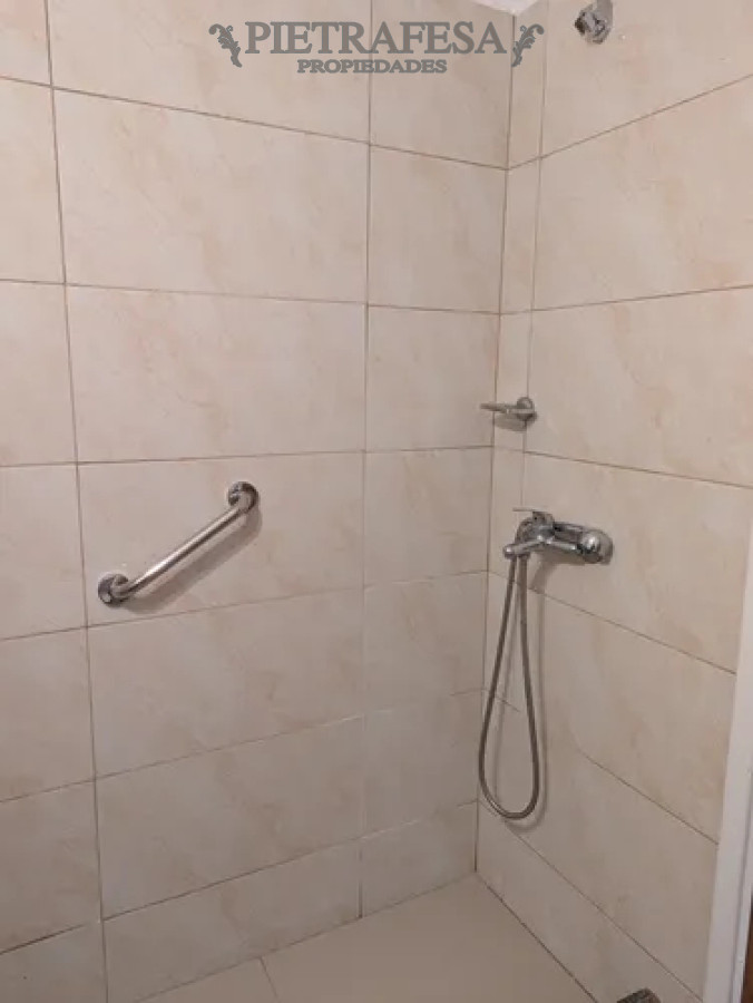 Apartamento ID.13646 - Apartamento en alquiler, monoambiente, 1baño, balcón. Pocitos.