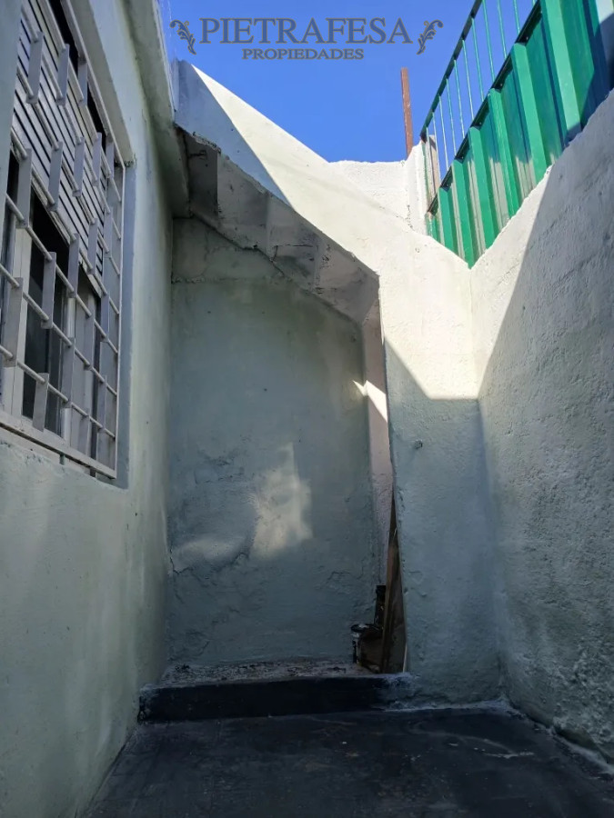 Apartamento ID.13958 - Apto en alquiler 1 dormitorio, patio en Malvin Norte