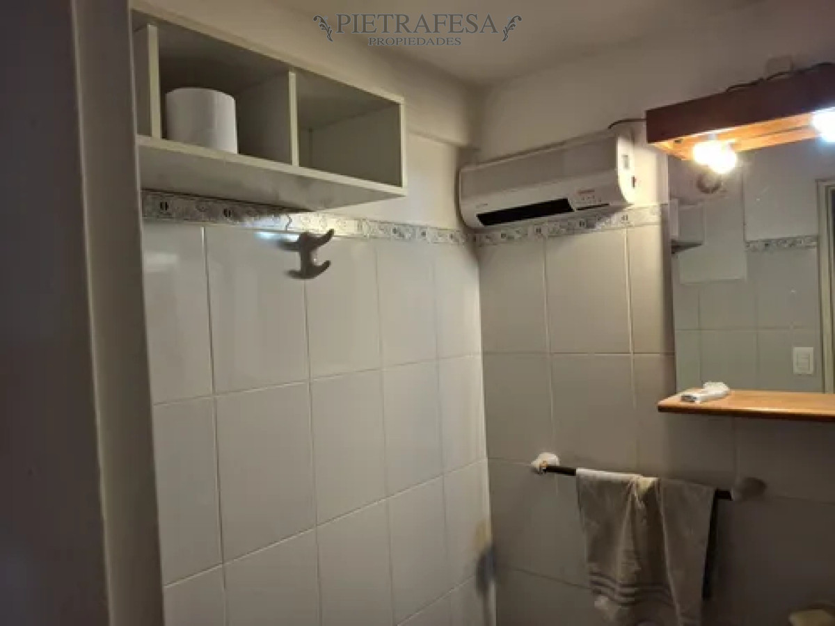 Apartamento ID.13525 - Apartamento en alquiler, 2dormitorios, 1baño, patio. Malvin.