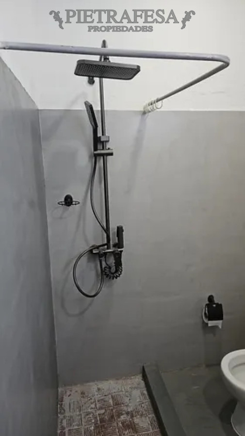 Apartamento ID.13683 - Apartamento en alquiler, 2dormitorios, 1baño, patio. Pocitos.