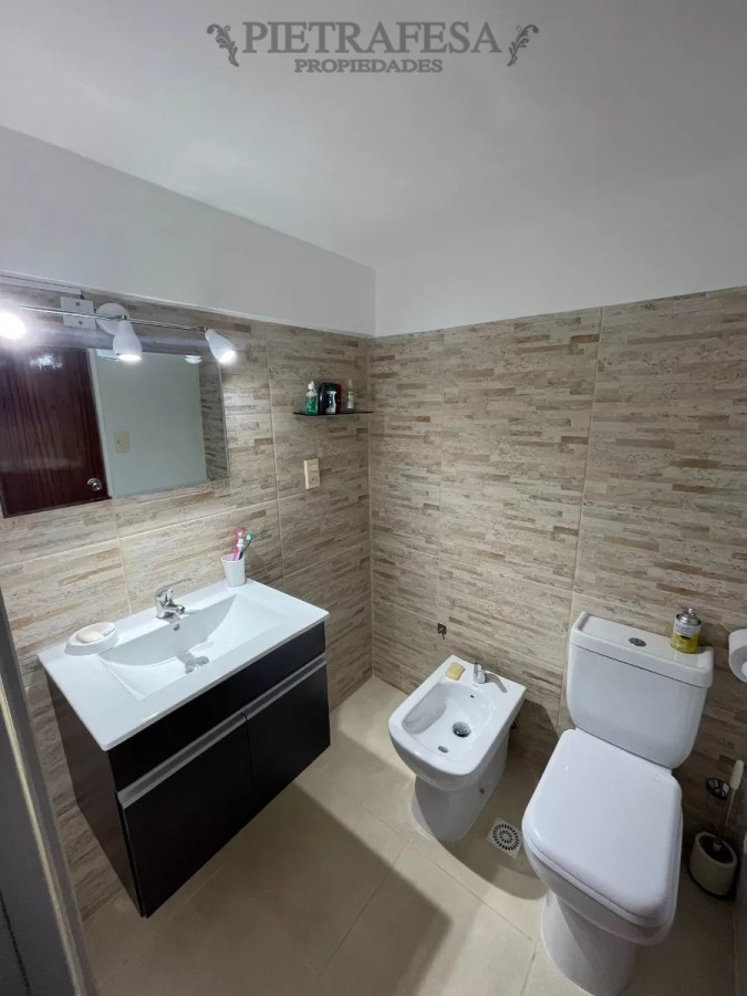 Apartamento ID.7989 - Apartamento en venta 2 dormitorios, 2 baños, balcón y garaje-21 De Setiembre -Punta Carretas