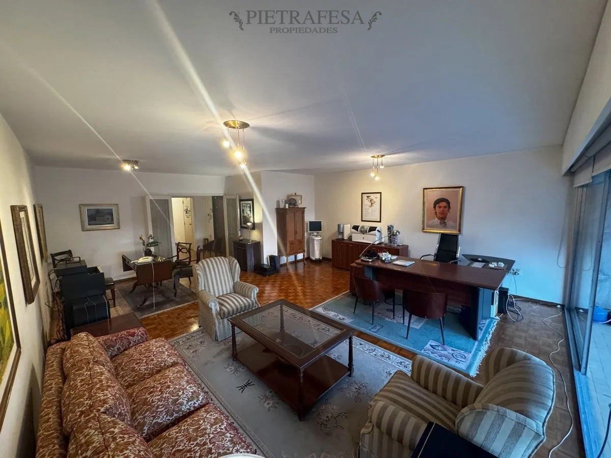 Apartamento ID.13661 - Apto en venta 3 dormitorios, 3 baños, garaje-Pocitos