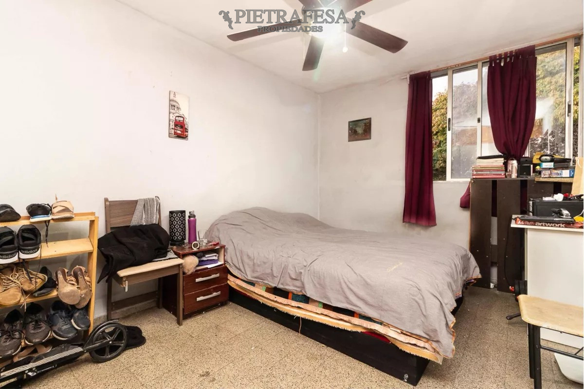 Apartamento ID.9799 - Apto en venta 3 dormitorios, 1 baño- Mercado Modelo