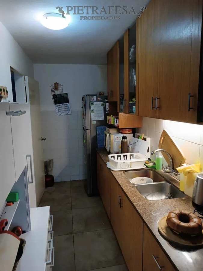 Apartamento ID.4790 - Apartamento en venta  con renta 2 dormitorios, 1 baño y cochera opcional- Canelones- Centro