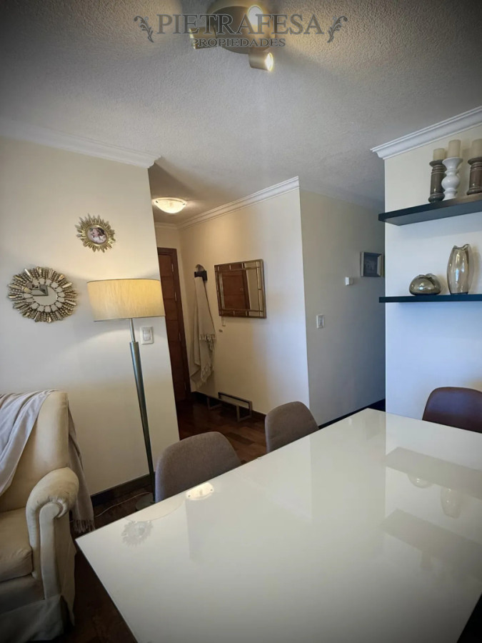 Apartamento ID.15326 - Apartamento en venta, 2 dormitorios, 2 baños, terraza, patio, garaje. Malvin.