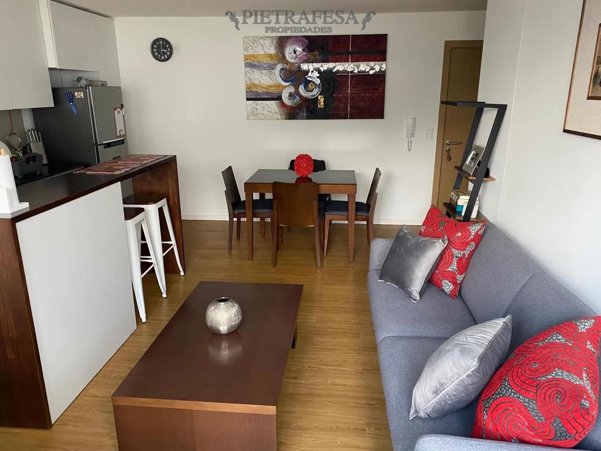 Apartamento ID.13767 - Apto en venta 2 dormitorios, 1 baño, garaje-Malvin 