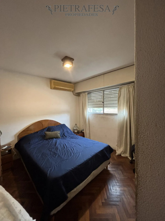 Apartamento ID.15745 - Apartamento en venta, 2 dormitorios, 1 baño, terraza lavadero, cochera. Carrasco.