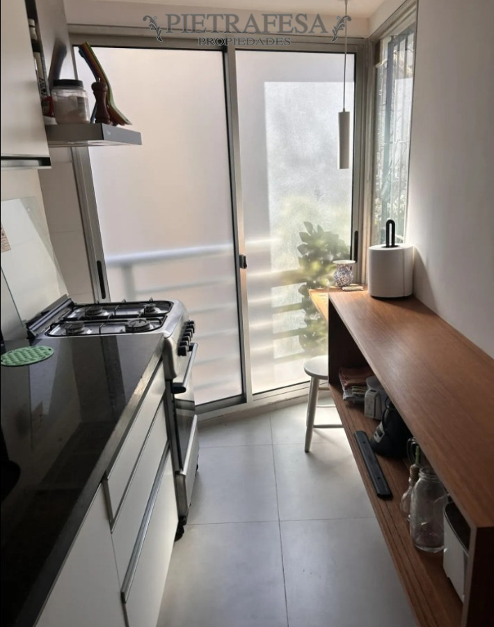 Apartamento ID.15959 - Apartamento en alquiler, 2 dormitorio, 2 baños, patio, balcón. Pocitos.