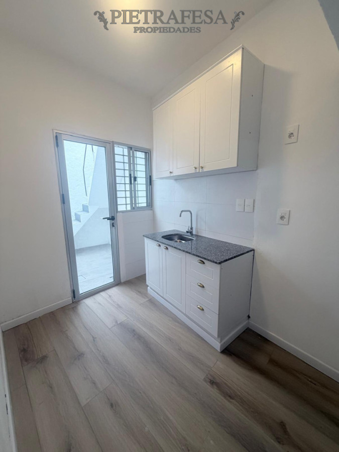 Apartamento ID.16318 - Apartamento en venta, 1 dormitorio, 1 baño, patio, parrillero. La Blanqueada.