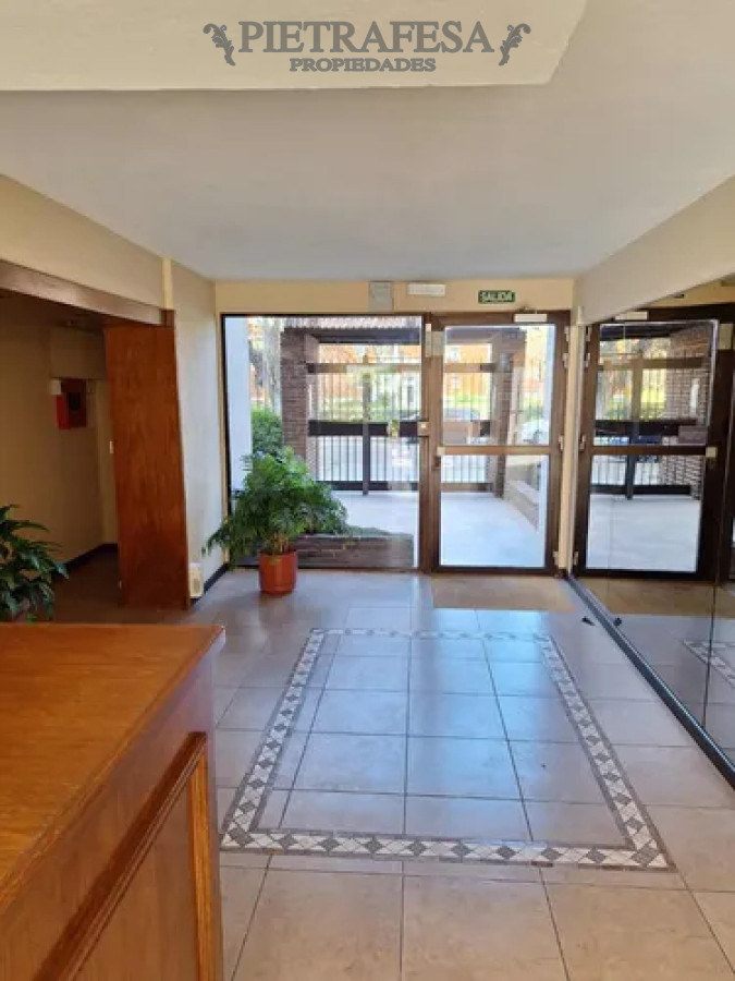 Apartamento ID.14273 - Apartamento en venta, 3dormitorios, 1 baño, terraza lavadero. Buceo.