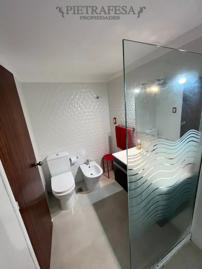 Apartamento ID.7989 - Apartamento en venta 2 dormitorios, 2 baños, balcón y garaje-21 De Setiembre -Punta Carretas