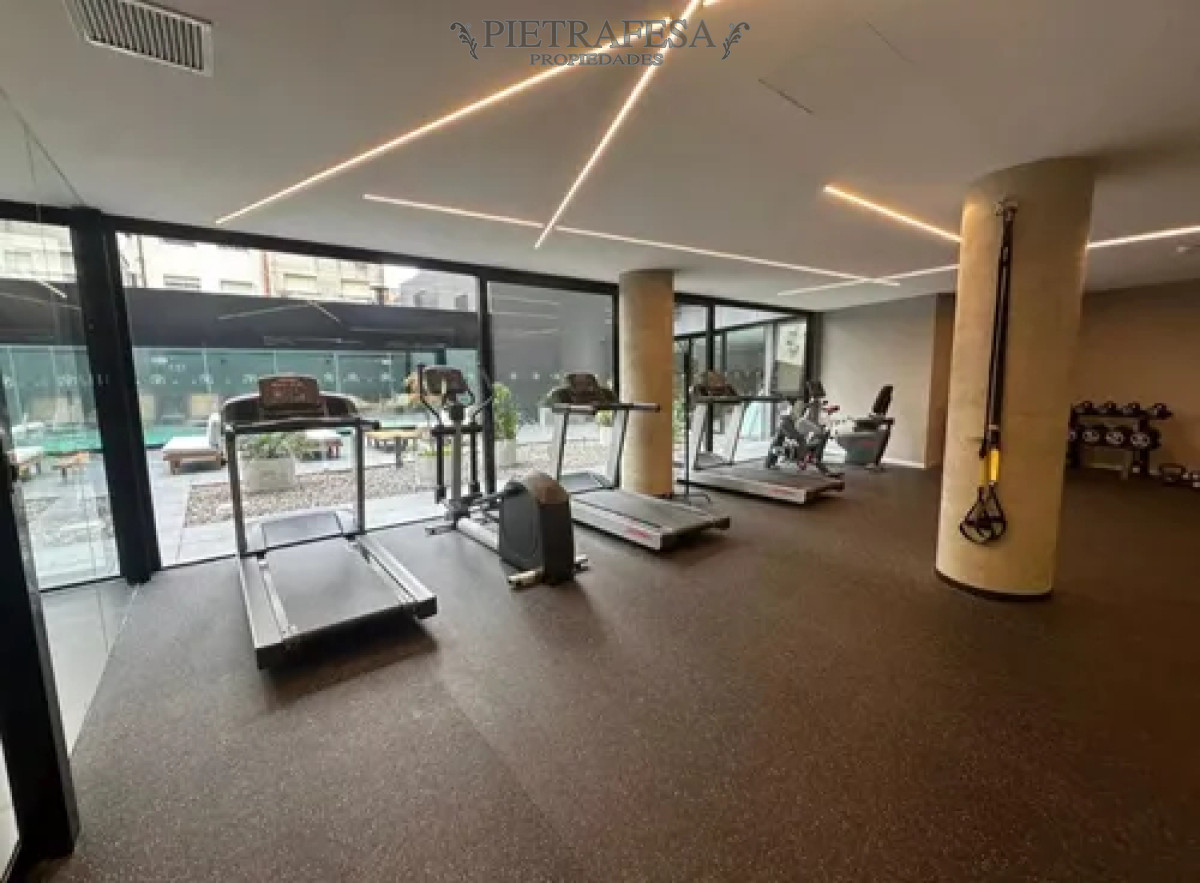 Apartamento ID.13272 - Apartamento en alquiler, 2dormitorios, 2baños, terraza, garaje. Punta Carretas.