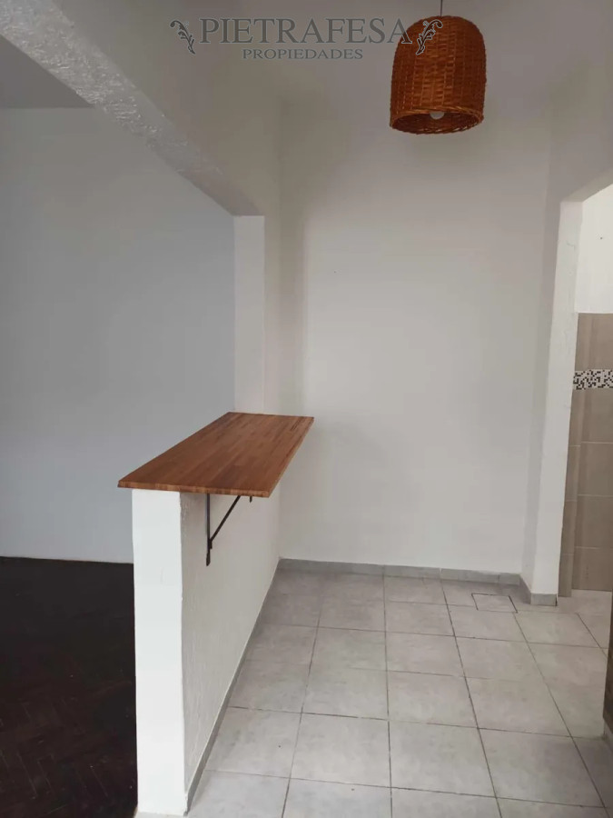 Apartamento ID.13938 - Apto en alquiler, 1 dormitorio, 1 baño, patio-Cerrito